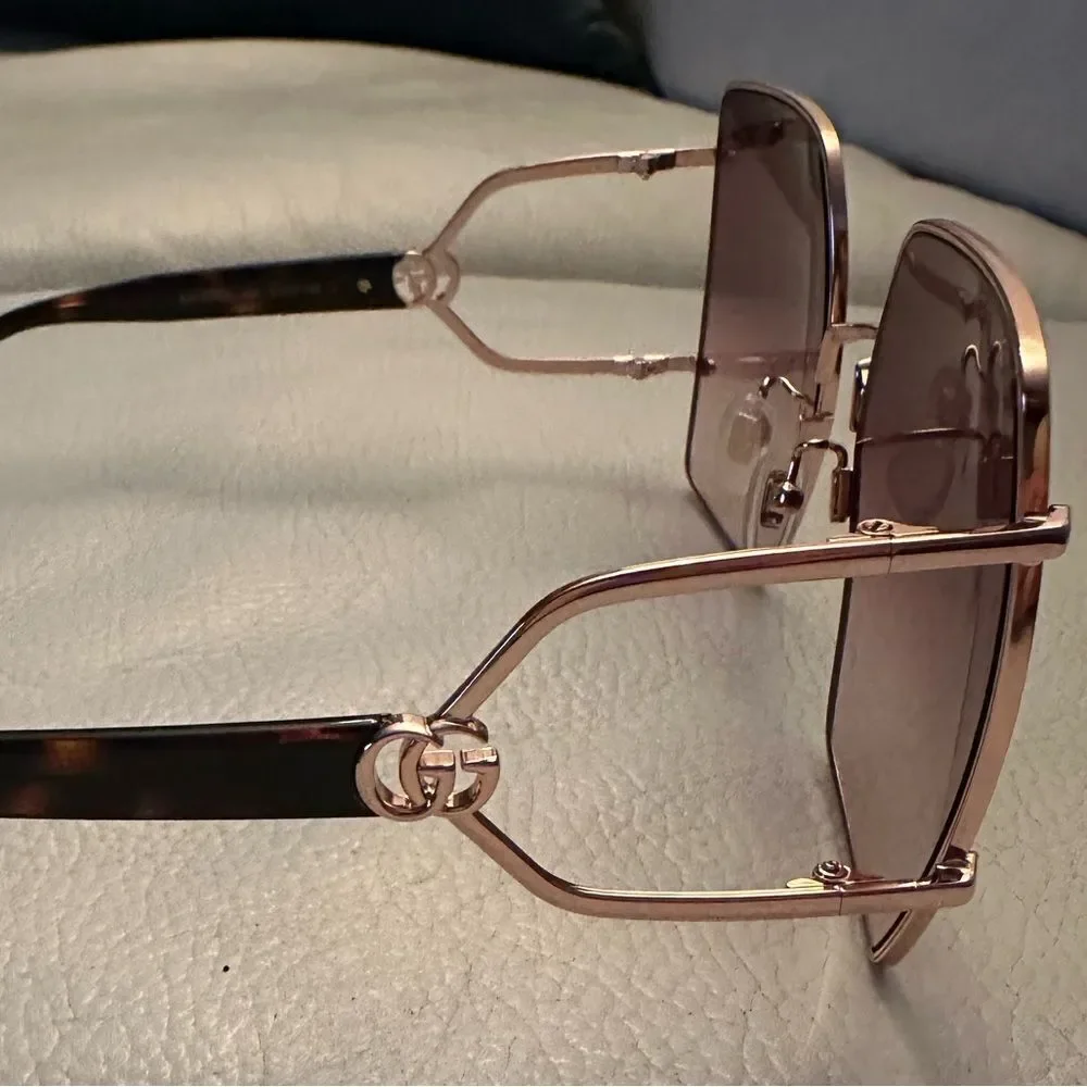 Gucci  Geometric Sunglasses